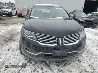 2017 Lincoln MKX Reserve with VIN 2LMPJ8LP8HBL38159, listed as a Copart auction lot 88976515 with 83,205 mi miles and Salvage title. Bid and sale history available at DreamBid. Image 5.