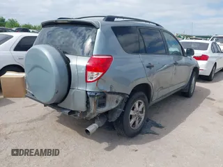 2006 Toyota RAV4 with VIN JTMZD33V465012863, listed as a IAAI auction lot 42025308 with 185,329 mi miles. Bid and sale history available at carsss.com. Image 4.