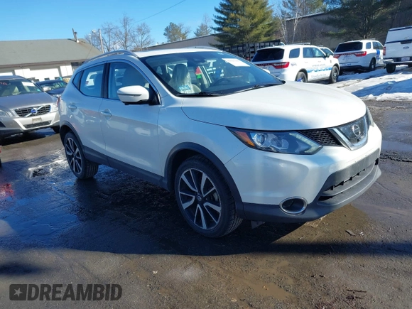 2017 Nissan Rogue Sport SL with VIN JN1BJ1CR6HW118250, listed as a IAAI auction lot 41625103 with 152,989 mi miles. Bid and sale history available at carsss.com. Image 1.