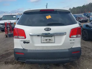 2013 Kia Sorento EX with VIN 5XYKU3A24DG360631, listed as a IAAI auction lot 41410522 with Not Provided miles and . Bid and sale history available at carsss.com. Image 16.