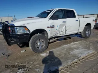 2018 Ram 2500 Big Horn z VIN 3C6UR5DL2JG215568, wystawiony jako Copart lot #87647215 z przebiegiem 86 113 mil mil oraz Szkoda całkowita • Salvage title. Historia ofert i sprzedaży dostępna na DreamBid. Obrazek 1.