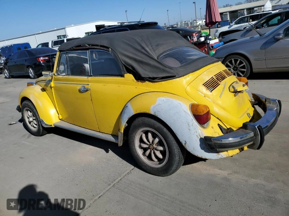 1979 Volkswagen Beetle with VIN 1582009602, listed as a Copart auction lot 42561745 with 25,764 mi miles and Salvage Title. Bid and sale history available at DreamBid. Image 2.