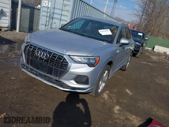 2019 Audi Q3 Premium with VIN WA1AECF32K1078022, listed as a IAAI auction lot 41365692 with 60,756 mi miles and . Bid and sale history available at DreamBid. Image 17.