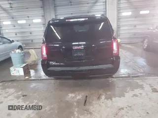 2017 GMC Yukon XL SLT with VIN 1GKS2GKC9HR320853, listed as a IAAI auction lot 41935263 with 83,985 mi miles. Bid and sale history available at carsss.com. Image 16.