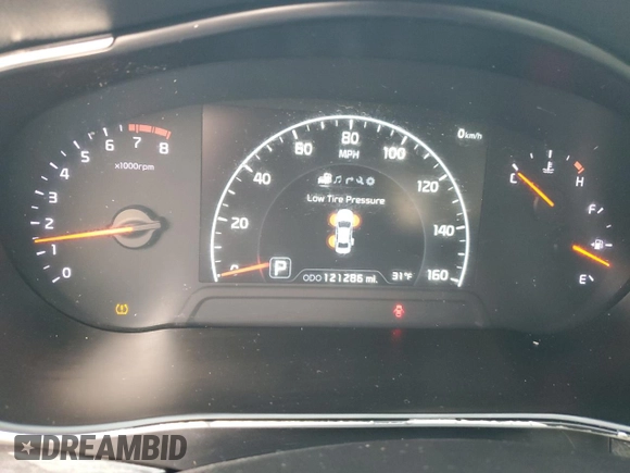 2015 Kia Cadenza Premium with VIN KNALN4D79F5176924, listed as a Copart auction lot 86271164 with 121,286 mi miles and Clean Title. Bid and sale history available at carsss.com. Image 9.