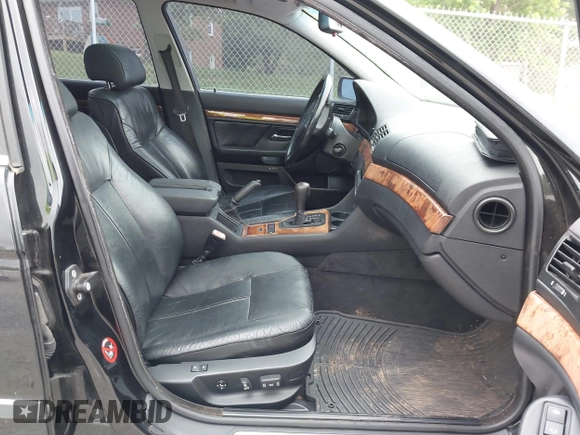 1997 BMW 5 Series 540i with VIN WBADE6324VBW51093, listed as a IAAI auction lot 42127597 with 232,398 mi miles and . Bid and sale history available at DreamBid. Image 5.