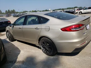 2019 Ford Fusion SE with VIN 3FA6P0HD3KR172819, listed as a Copart auction lot 66011524 with 57,895 mi miles and Salvage Title. Bid and sale history available at carsss.com. Image 2.