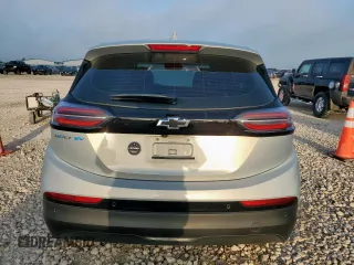 2023 Chevrolet Bolt EV 2LT z VIN 1G1FX6S02P4169017, wystawiony jako Copart lot #59164215 z przebiegiem 20 508 mil mil oraz Szkoda całkowita • Salvage title. Historia ofert i sprzedaży dostępna na DreamBid. Obrazek 6.