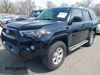 2018 Toyota 4Runner SR5 with VIN JTEBU5JR0J5546028, listed as a IAAI auction lot 41938341 with 70,975 mi miles. Bid and sale history available at carsss.com. Image 17.
