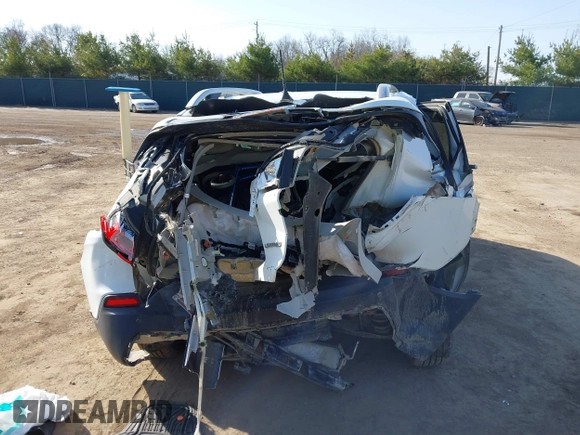 2019 Jeep Cherokee Limited with VIN 1C4PJLDB4KD172228, listed as a IAAI auction lot 41836761 with 153,382 mi miles. Bid and sale history available at carsss.com. Image 17.