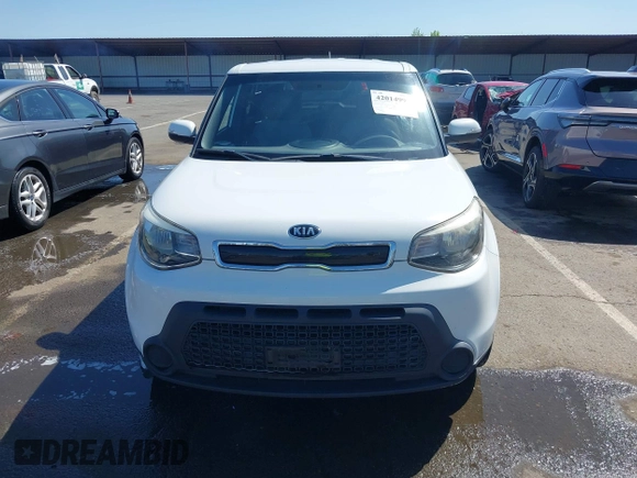 2014 Kia Soul + with VIN KNDJP3A58E7036528, listed as a IAAI auction lot 42014997 with 156,853 mi miles. Bid and sale history available at carsss.com. Image 6.