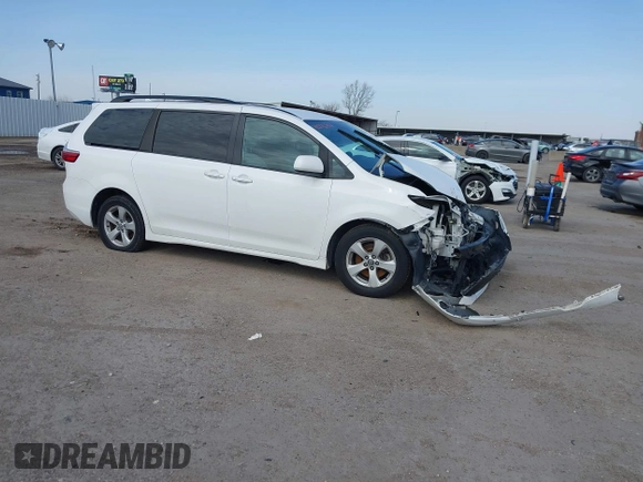 2019 Toyota Sienna LE Auto Access Seat with VIN 5TDKZ3DC4KS968185, listed as a IAAI auction lot 41576704 with 66,260 mi miles and . Bid and sale history available at DreamBid. Image 13.