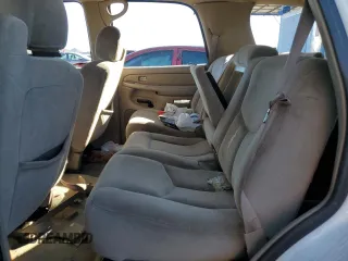 2005 GMC Yukon SLT with VIN 1GKEK13T75J139804, listed as a Copart auction lot 47307455 with 261,688 mi miles and Non Repairable. Bid and sale history available at carsss.com. Image 11.