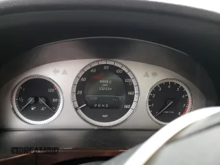 2010 Mercedes-Benz GLK 350 z VIN WDCGG8HB6AF481153, wystawiony jako Copart lot #56990725 z przebiegiem 137 231 mil mil oraz Szkoda całkowita • Salvage title. Historia ofert i sprzedaży dostępna na DreamBid. Obrazek 9.