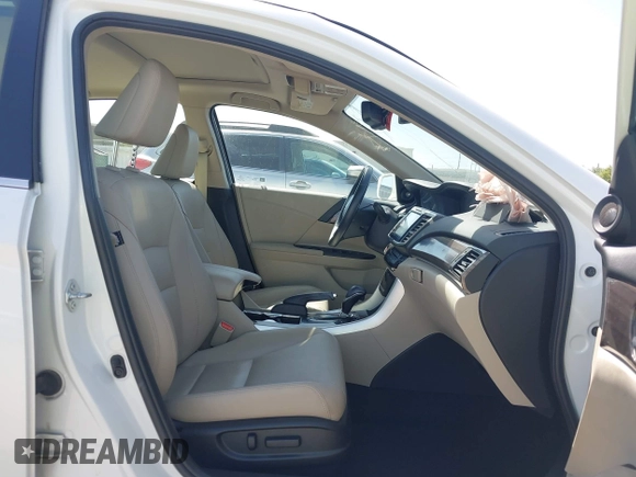 2017 Honda Accord Touring with VIN 1HGCR3F93HA040834, listed as a IAAI auction lot 41979952 with 79,686 mi miles and . Bid and sale history available at DreamBid. Image 5.