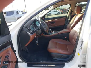 2013 BMW 5 Series 528i with VIN WBAXG5C50DDY34618, listed as a IAAI auction lot 41665956 with 85,088 mi miles and . Bid and sale history available at carsss.com. Image 5.