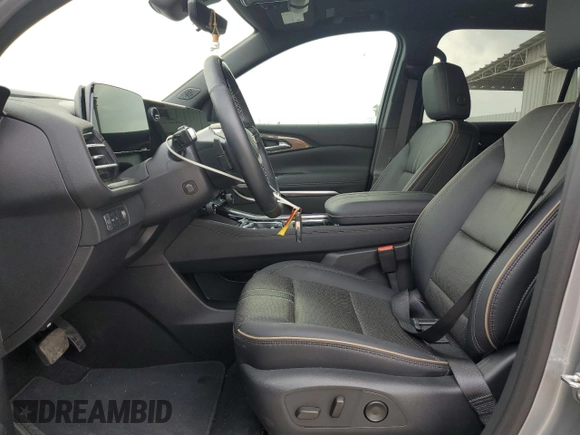 2025 Chevrolet Traverse with VIN 1GNERKRS3SJ128166, listed as a Copart auction lot 54423255 with 5,456 mi miles and Salvage title. Bid and sale history available at DreamBid. Image 7.