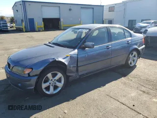 2005 BMW 3 Series 325i with VIN WBAET37435NH06848, listed as a Copart auction lot 44461725 with 91,042 mi miles and Salvage Title. Bid and sale history available at carsss.com. Image 1.