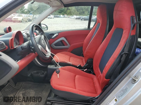 2009 Smart fortwo Passion with VIN WMEEK31X69K212370, listed as a Copart auction lot 67723684 with 68,232 mi miles and Salvage Title. Bid and sale history available at carsss.com. Image 7.