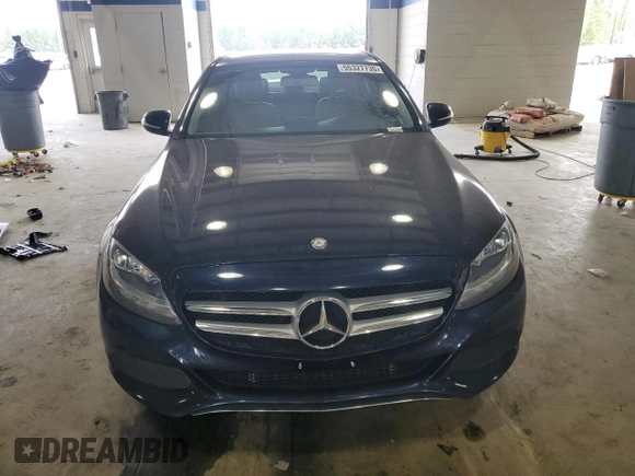 2015 Mercedes-Benz C 300 with VIN 55SWF4JB4FU051543, listed as a Copart auction lot 55327735 with 183,506 mi miles and Clean Title. Bid and sale history available at DreamBid. Image 5.