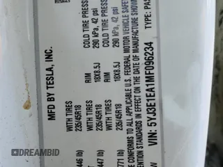 2021 Tesla Model 3 Standard Range Plus z VIN 5YJ3E1EA1MF096234, wystawiony jako Copart lot #53093815 z przebiegiem 14 019 mil mil oraz Szkody całkowita. Historia ofert i sprzedaży dostępna na DreamBid. Obrazek 12.