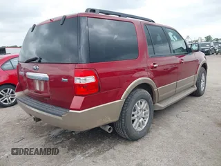 2014 Ford Expedition XLT z VIN 1FMJU1H54EEF05270, wystawiony jako IAAI lot #42129357 z przebiegiem 95 070 mil mil oraz . Historia ofert i sprzedaży dostępna na DreamBid. Obrazek 4.