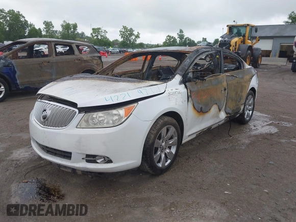 2011 Buick LaCrosse CXL z VIN 1G4GC5ED9BF120552, wystawiony jako IAAI lot #42219711 z przebiegiem Nie podano mil oraz . Historia ofert i sprzedaży dostępna na DreamBid. Obrazek 2.