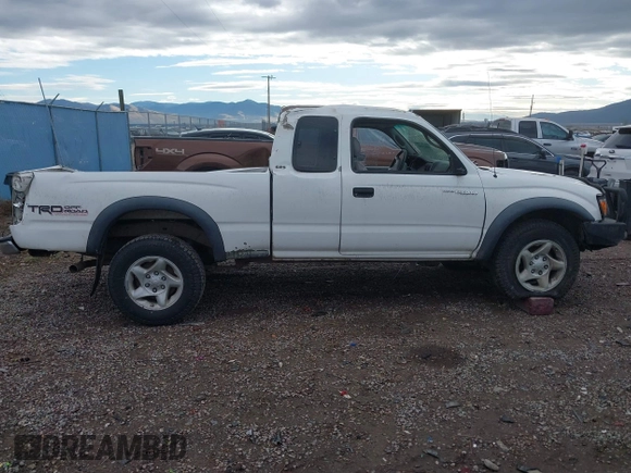2003 Toyota Tacoma with VIN 5TEWN72N83Z297746, listed as a IAAI auction lot 40929205 with 179,632 mi miles. Bid and sale history available at carsss.com. Image 13.