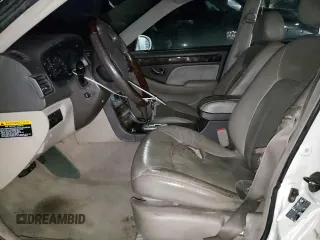 2002 Hyundai XG L with VIN KMHFU45E42A217215, listed as a Copart auction lot 84450314 with 179,904 mi miles and Salvage Title. Bid and sale history available at carsss.com. Image 7.