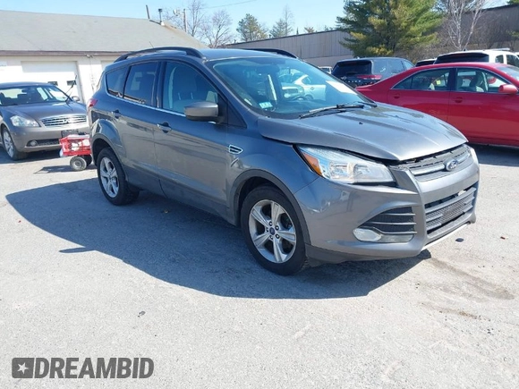 2014 Ford Escape SE with VIN 1FMCU0GX7EUC46334, listed as a IAAI auction lot 41932120 with 126,861 mi miles. Bid and sale history available at carsss.com. Image 1.
