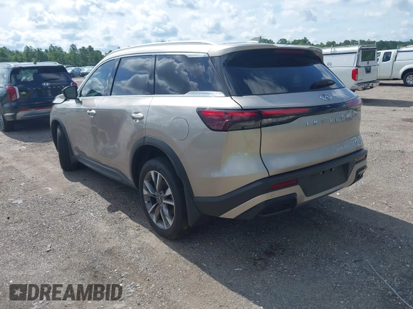 2024 Infiniti QX60 Luxe with VIN 5N1DL1FR6RC343763, listed as a IAAI auction lot 42686502 with 3,791 mi miles and . Bid and sale history available at DreamBid. Image 3.
