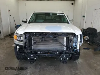 2015 GMC Sierra 1500 Denali z VIN 3GTU2WEC0FG205632, wystawiony jako Copart lot #42509215 z przebiegiem 114 684 mil mil oraz Szkoda całkowita • Salvage title. Historia ofert i sprzedaży dostępna na DreamBid. Obrazek 5.