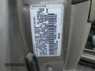 2000 Toyota Camry CE z VIN 4T1BG22K5YU013891, wystawiony jako Copart lot #56693255 z przebiegiem 248 922 mil mil oraz Szkoda całkowita • Salvage title. Historia ofert i sprzedaży dostępna na DreamBid. Obrazek 12.