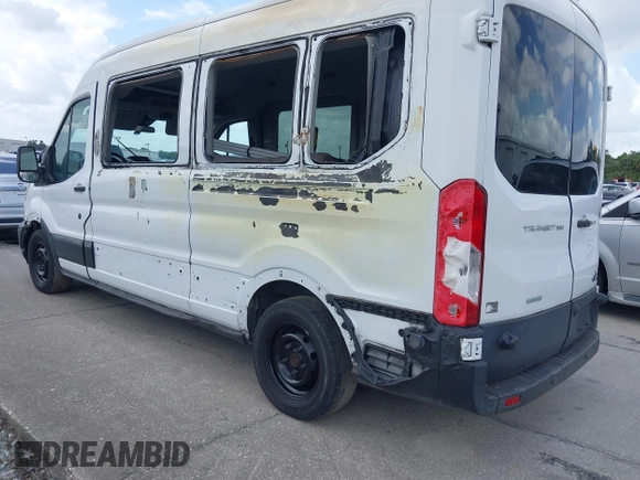 2015 Ford Transit XL z VIN 1FBZX2CG6FKB08485, wystawiony jako IAAI lot #42011667 z przebiegiem 229 118 mil mil oraz . Historia ofert i sprzedaży dostępna na DreamBid. Obrazek 3.
