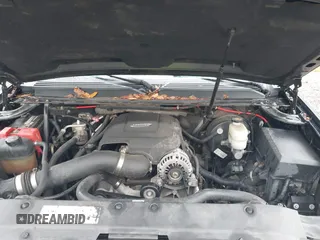 2007 Chevrolet Suburban LT with VIN 3GNFC16J87G228803, listed as a IAAI auction lot 41910240 with 303,191 mi miles and . Bid and sale history available at DreamBid. Image 10.