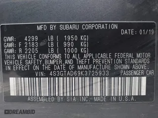 2019 Subaru Impreza Premium with VIN 4S3GTAD69K3725933, listed as a IAAI auction lot 41919500 with 102,556 mi miles. Bid and sale history available at carsss.com. Image 9.