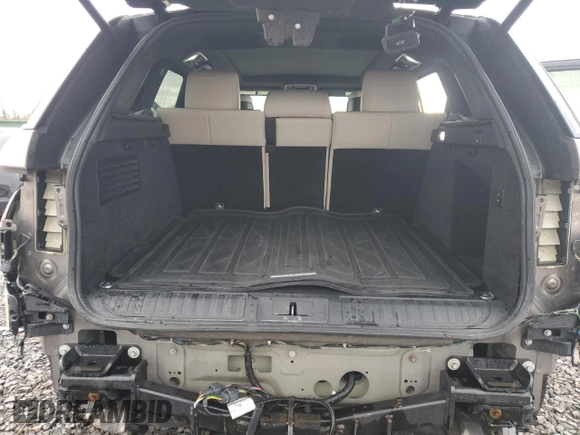 2018 Land Rover Range Rover Sport HSE Dynamic with VIN SALWV2SV3JA196875, listed as a Copart auction lot 46709375 with 45,258 mi miles and Salvage Title. Bid and sale history available at carsss.com. Image 6.