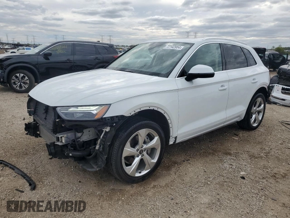 2021 Audi Q5 Premium Plus with VIN WA1BAAFY4M2011158, listed as a Copart auction lot 72142954 with 17,613 mi miles and Salvage Title. Bid and sale history available at carsss.com. Image 1.