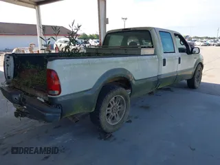 2002 Ford F-250 XL with VIN 1FTNW20L52ED26196, listed as a IAAI auction lot 42602169 with 176,720 mi miles and . Bid and sale history available at DreamBid. Image 4.
