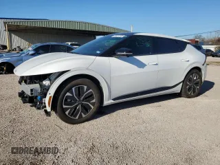 2023 Kia EV6 GT-Line with VIN KNDC44LA2P5097633, listed as a Copart auction lot 43500815 with 13,857 mi miles and Clean Title. Bid and sale history available at carsss.com. Image 1.