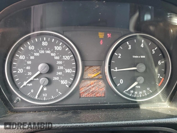 2006 BMW 3 Series 325i with VIN WBAVB13546PT16625, listed as a Copart auction lot 52096215 with 175,383 mi miles and Salvage Title. Bid and sale history available at carsss.com. Image 9.