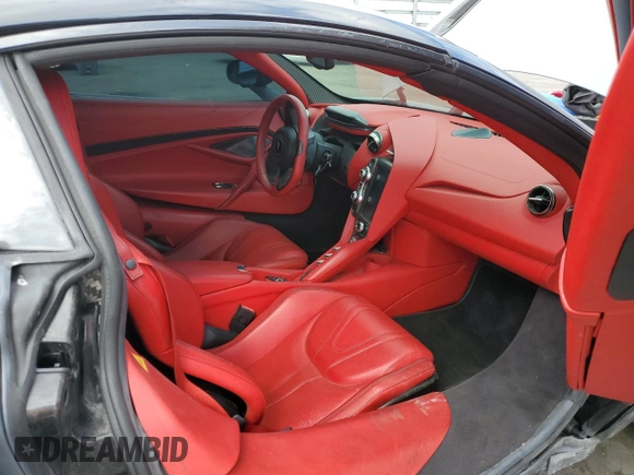 2022 McLaren 720S z VIN SBM14FCA4NW006444, wystawiony jako Copart lot #45854525 z przebiegiem Nie podano mil oraz Szkody całkowita. Historia ofert i sprzedaży dostępna na DreamBid. Obrazek 10.