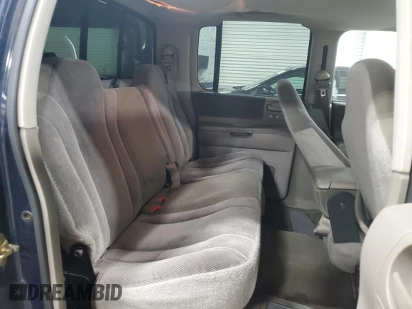 2004 Dodge Dakota SLT with VIN 1D7HG48N74S729943, listed as a Copart auction lot 55518285 with 179,191 mi miles and Clean Title. Bid and sale history available at carsss.com. Image 10.