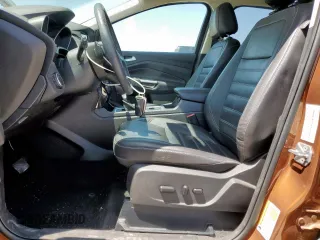 2017 Ford Escape Titanium with VIN 1FMCU0JD3HUA31410, listed as a Copart auction lot 52729025 with 68,256 mi miles and Salvage Title. Bid and sale history available at DreamBid. Image 7.