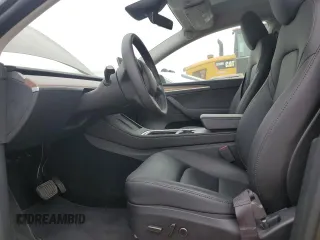 2024 Tesla Model Y с VIN 7SAYGDED1RF177417, выставлен на аукционе Copart как лот 54241755 с пробегом 7 716 миль миль и Списание • Salvage title. История ставок и продаж доступна на DreamBid. Изображение 7.