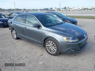 2011 Volkswagen Jetta SEL with VIN 3VWLX7AJ5BM351301, listed as a IAAI auction lot 41349715 with 148,063 mi miles and . Bid and sale history available at DreamBid. Image 1.