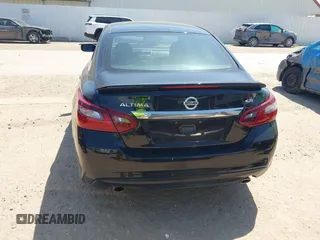 2017 Nissan Altima SR z VIN 1N4AL3AP7HC285742, wystawiony jako IAAI lot #41984935 z przebiegiem 92 855 mil mil oraz . Historia ofert i sprzedaży dostępna na DreamBid. Obrazek 16.
