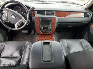 2010 Chevrolet Avalanche LTZ with VIN 3GNVKGE04AG157343, listed as a Copart auction lot 41459725 with 0 mi miles and Salvage Title. Bid and sale history available at carsss.com. Image 8.