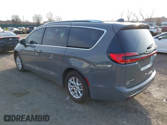 2021 Chrysler Pacifica Touring L with VIN 2C4RC1BG4MR598328, listed as a IAAI auction lot 41749306 with 78,035 mi miles and . Bid and sale history available at DreamBid. Image 3.