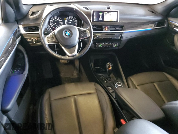 2020 BMW X1 xDrive28i with VIN WBXJG9C05L5R40935, listed as a Copart auction lot 47145335 with 46,554 mi miles and Salvage Title. Bid and sale history available at carsss.com. Image 8.